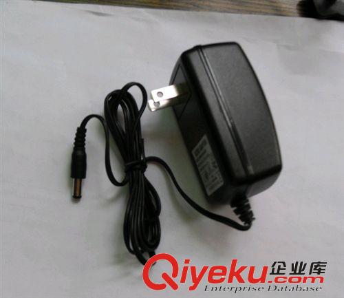 精科王供應環(huán)保的電源適配器，12V/2A電源適配器