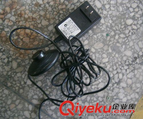 精科王供應環(huán)保的電源適配器，12V/2A電源適配器