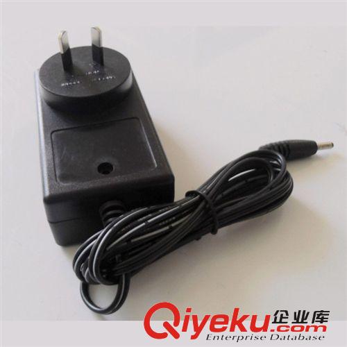 精科王供應15V/1.5A 澳規(guī)電源適配器，IC方案，過CE認證