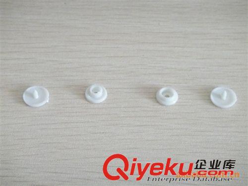 椰子殼鈕扣、椰殼扣、diy椰子殼紐扣、椰子扣、不常規(guī)款訂做