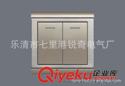 供應(yīng)86墻壁開(kāi)關(guān) 拉絲開(kāi)關(guān) 暗裝一開(kāi)單控不銹鋼墻壁開(kāi)關(guān)原始圖片2