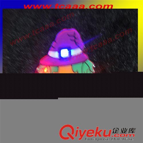 閃光磁力扣 閃光胸針 火炬發(fā)光胸章 LED發(fā)光飾品混款廠家批發(fā)