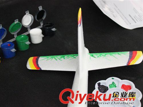 熱銷(xiāo)手拋飛機(jī)  DIY水彩涂鴉手工創(chuàng)意玩具h(yuǎn)xj  8812C 兒童玩具原始圖片2