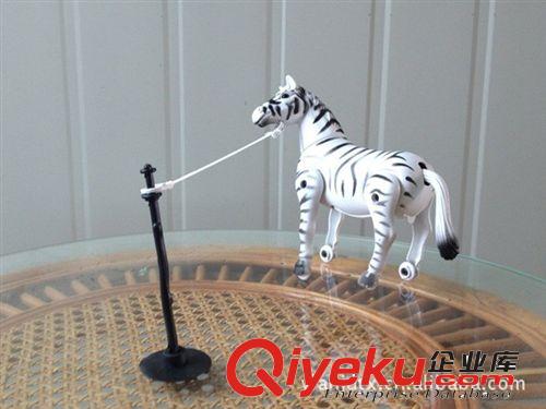 供應(yīng)2038A電動斑馬 小斑馬繞著樁走可直走 新款地攤熱賣玩具批發(fā)原始圖片2