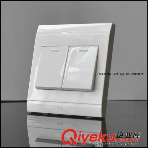 行業(yè)至冰價(jià)批發(fā)：TCL美侖山系列 一開雙控開關(guān)VRS31/1/2B