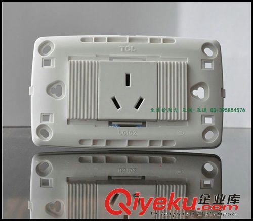至冰價 TCL118型/U系列/二位 10A三孔帶開關-U15/10S原始圖片2