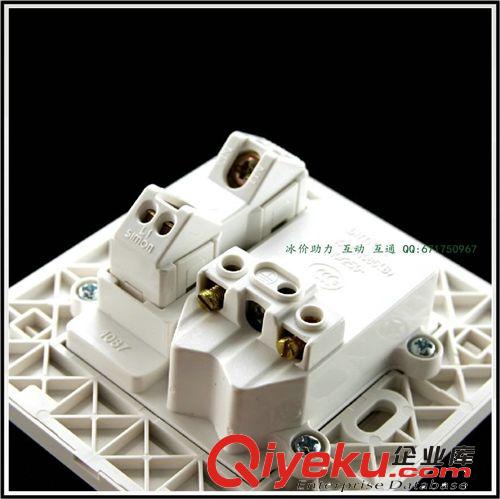 行業(yè)至冰價(jià)批發(fā)：西蒙56系列 一開單五孔插座V51086原始圖片3