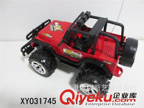 供應(yīng)遙控車，1：4 四通遙控越野車  帶燈 ，澄海新藝玩具