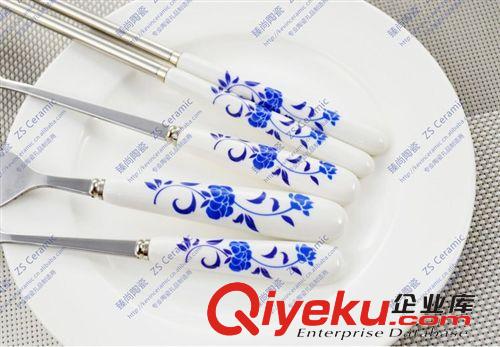 青花瓷四件套 創意禮盒包裝 淘寶熱銷 工廠直銷定制 陶瓷柄不銹鋼原始圖片3
