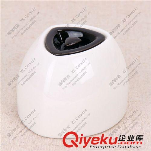 【廠家直銷】創意陶瓷禮品批發 歐式黑白簡約咖啡具壺杯 出口原單原始圖片3