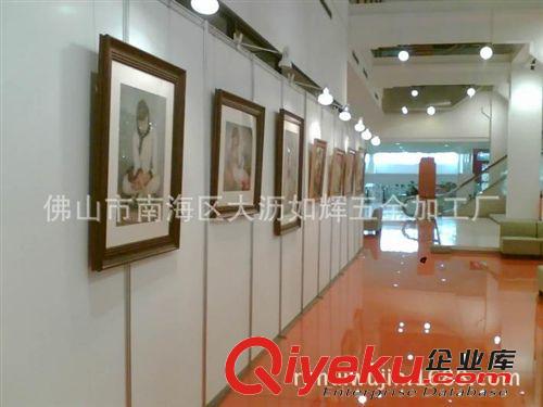 佛山展板批發(fā) 展覽藝術(shù)活動展板 八棱柱展板價格 畫展攝影展板墻