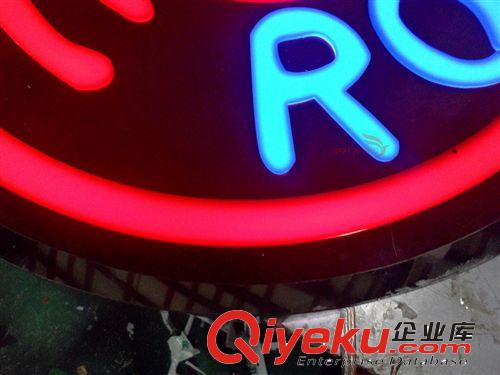專業(yè)制作平面燈箱 吸塑燈箱 可定做 質(zhì)量保證 價(jià)格優(yōu)惠原始圖片3
