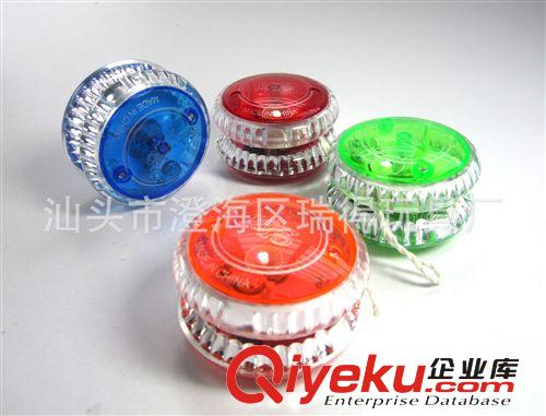 厂家供应儿童玩具 广告促销礼品 溜溜球 YOYO球 魔方玩具批发