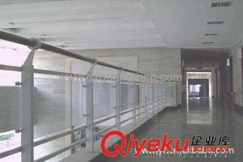 張家界酒店攔桿、陽臺護欄、別墅樓梯護欄、不銹鋼立柱、立柱配件