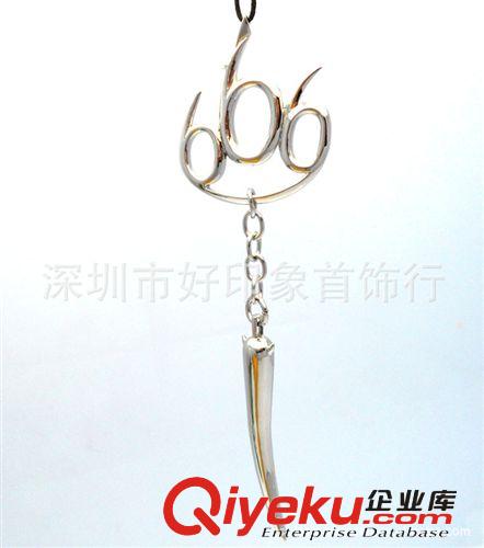 供應{zx1}設計精巧時尚3個6掛鋼色辣椒形吊墜 gd創意飾品吊墜原始圖片3