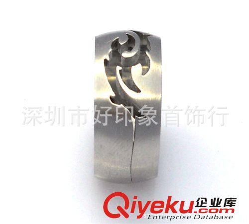 供應(yīng)時(shí)尚花紋圖案鏤空戒指 熱賣款奢華時(shí)尚款鏤空戒指 gd戒指原始圖片2