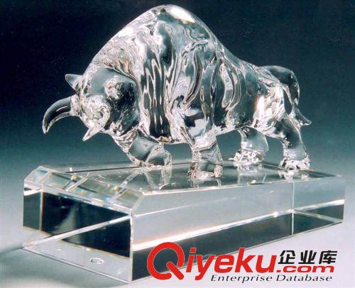 水晶工藝品 深圳水晶廠家 水晶孺子牛 孺子牛批發(fā) 深圳孺子牛原始圖片3