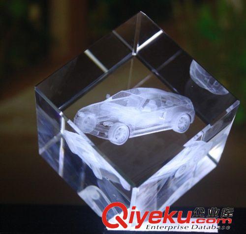 水晶內(nèi)雕價(jià)格 火爆禮品選擇 水晶內(nèi)雕擺件 水晶內(nèi)雕工藝 人物內(nèi)雕