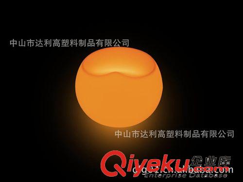 供應LED發光球、泳池浮球燈、專業滾塑加工、LED發光凳子