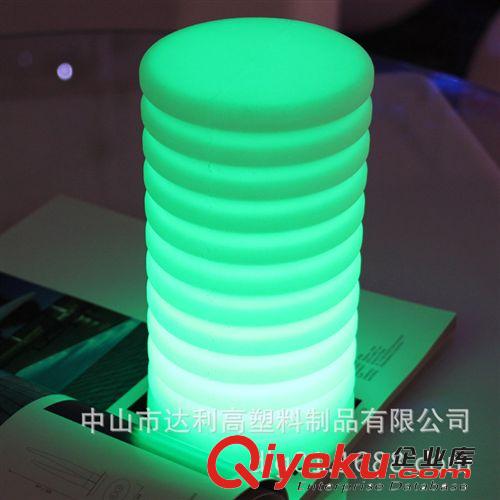 供應LED立方體、 LED方形燈、發(fā)光立方體