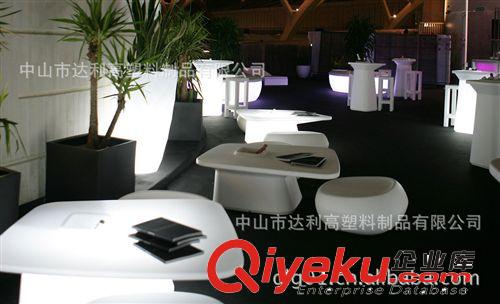 供應LED戶外燈、塑料發(fā)光家具、創(chuàng)意滾塑制品加工原始圖片2