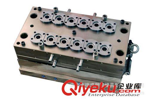 深圳注塑模具_(dá)【深圳加工塑料模具】原始圖片2