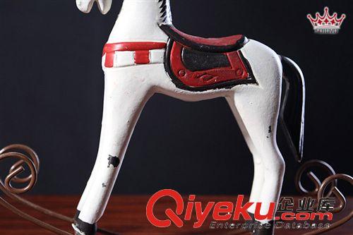 木質(zhì)工藝 可愛(ài)翹翹馬擺件 家居裝飾品擺飾 室內(nèi)擺設(shè) MM202原始圖片2