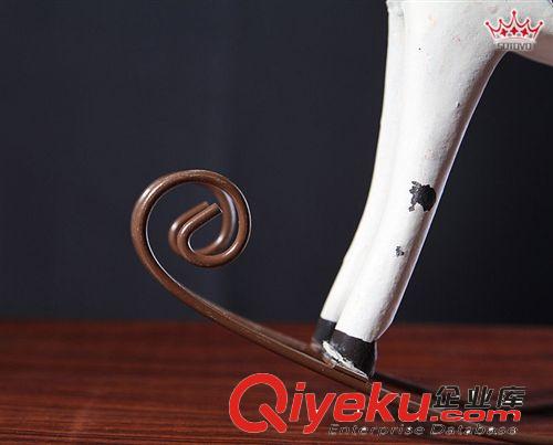 木質(zhì)工藝 可愛(ài)翹翹馬擺件 家居裝飾品擺飾 室內(nèi)擺設(shè) MM202原始圖片3