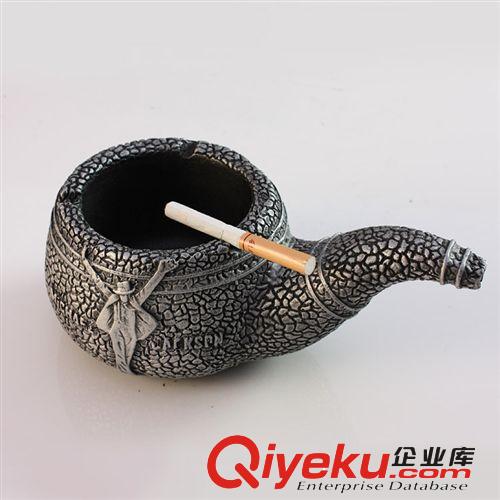 創(chuàng)意煙斗擺件 樹脂個(gè)性煙灰缸 時(shí)尚家居裝飾品批發(fā) FF507