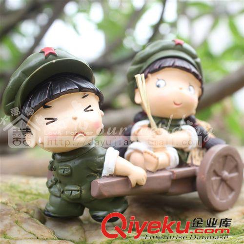大禹家喜婚慶禮品樹脂工藝品革命愛情情侶娃娃擺件現(xiàn)貨批發(fā)9425