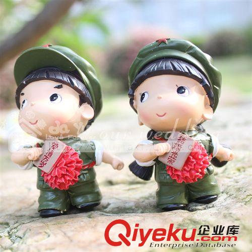 大禹家喜樹脂工藝品革命愛情小兵創(chuàng)意婚慶禮品大號娃娃擺件9358