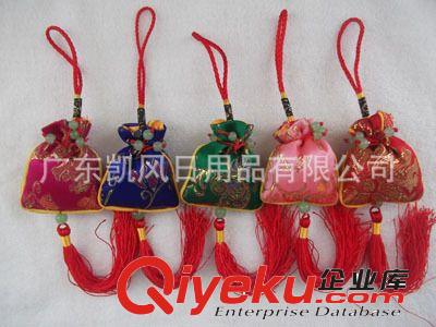 絲綢刺繡香包/端午節(jié)/中秋節(jié)/荷包/香袋/香囊薰衣草味批發(fā)/