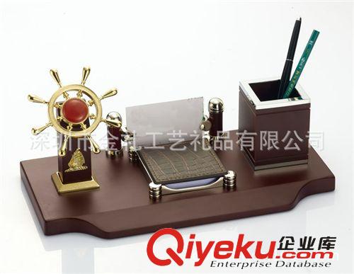 【廠家供應(yīng)】方向盤舵手辦公文具臺、創(chuàng)意文具臺帶相框原始圖片3