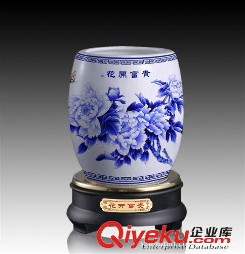 花開富貴 商務(wù)禮品  筆筒 青花瓷 陶瓷禮品 工藝品 團(tuán)購(gòu)禮品