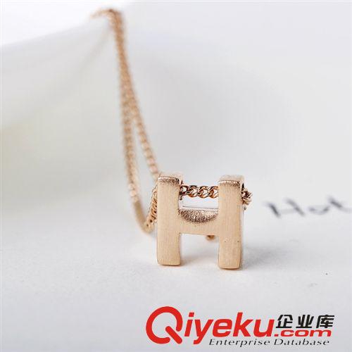 紅蘋果項(xiàng)鏈400314  hello你好字母鏈  玫瑰金鎖骨短項(xiàng)鏈