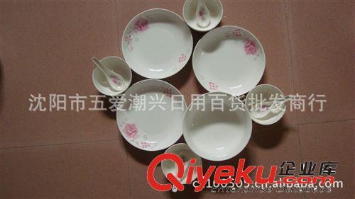 供應(yīng)潮州陶瓷套裝禮品餐具，12頭陶瓷套碗，陶瓷套裝碗批發(fā)