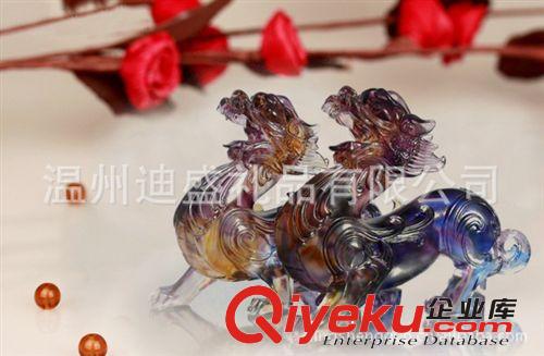 供應(yīng)定制脫蠟琉璃工藝品 燒制琉璃 會(huì)議紀(jì)念品 工藝禮品 扭轉(zhuǎn)乾坤