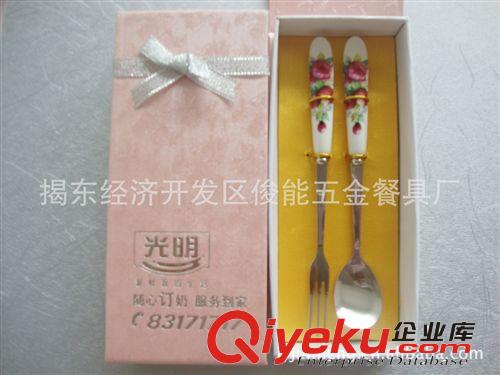 婚慶回禮喜慶禮品 卡通婚慶 {zx1}款餐具批發原始圖片3