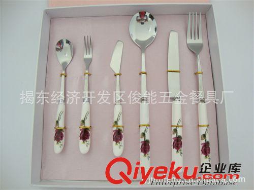 供應(yīng)不銹鋼陶瓷套裝餐具禮品 禮品餐具套裝 促銷禮品