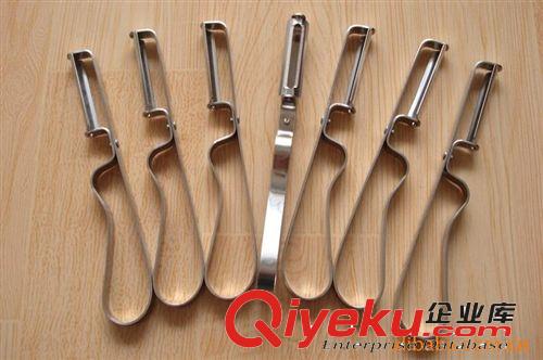 批發(fā)供應(yīng)創(chuàng)意禮品、廚具餐具附件削皮刀系列產(chǎn)品原始圖片2