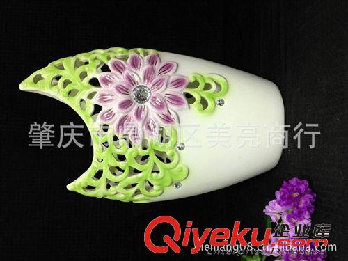供應(yīng)白瓷瓶  通花多色鑲白鉆陶瓷花瓶原始圖片3