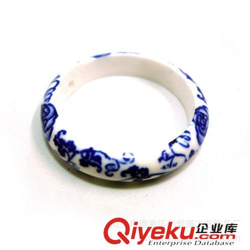 新奇特產(chǎn)品 純手工繪色陶瓷飾品 現(xiàn)代藝術(shù)DIY可愛裝飾品 廠家定制