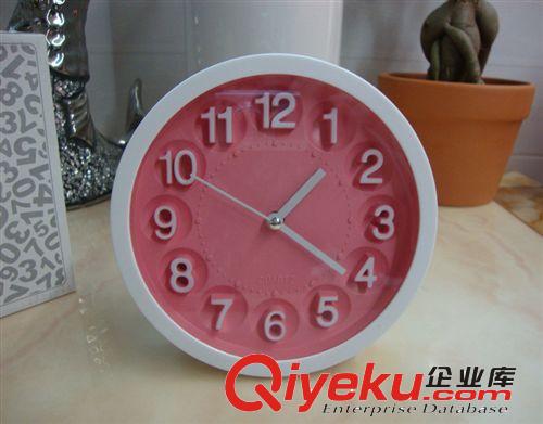 【熱銷】創(chuàng)意掛鐘 活動(dòng)促銷品立體數(shù)字鬧鐘 學(xué)生禮品 9.9批發(fā)貨源原始圖片2