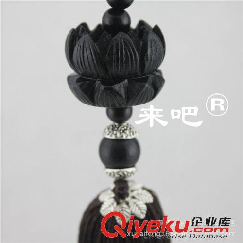 廠家批發(fā)車內(nèi)飾品 新款車內(nèi)飾品 黑檀木佛教蓮花車內(nèi)飾品