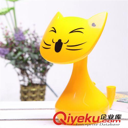 福龍直銷USB小貓充電臺(tái)燈 護(hù)眼LED臺(tái)燈批發(fā) 床頭學(xué)習(xí)工作閱讀臺(tái)燈原始圖片3