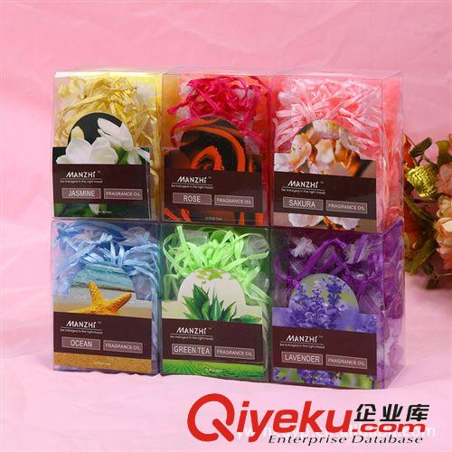 廠(chǎng)家直銷(xiāo)蔓芷天然蛭石掛飾香包 汽車(chē)衣柜多用香袋 10克紙香片