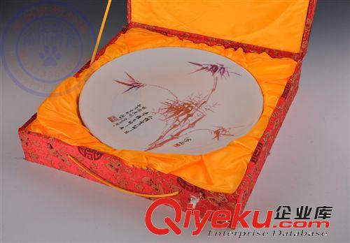 供應(yīng)zm工藝美術(shù)大師手繪竹報平安14寸掛盤|送禮佳品|慶典定做原始圖片3