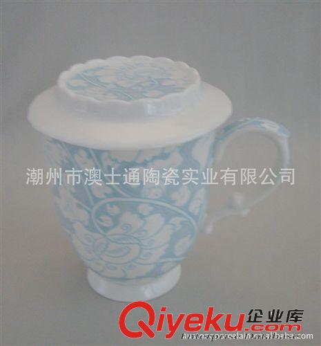 外貿原單廠家促銷歐式陶瓷杯帶蓋彩盒裝色釉浮雕簡約耐高溫