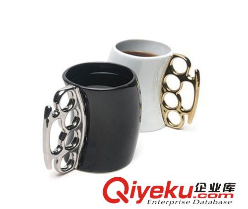 廠家直銷定做創(chuàng)意拳擊杯，拳頭杯，個性創(chuàng)意拳頭馬克杯原始圖片2