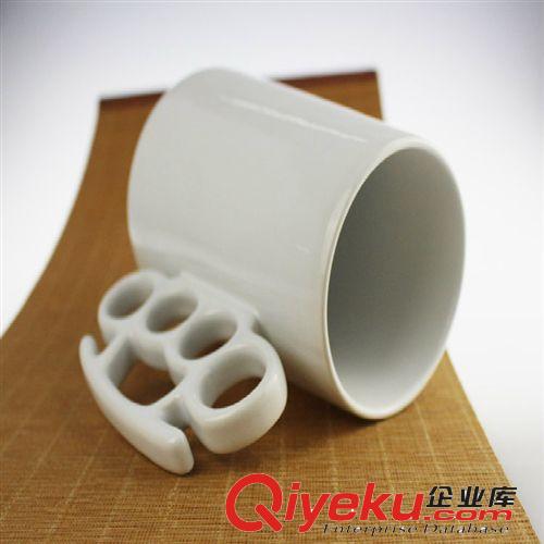 庫存現貨純白色拳擊杯 創意古怪力量拳擊手柄 飲料啤酒陶瓷大杯原始圖片3